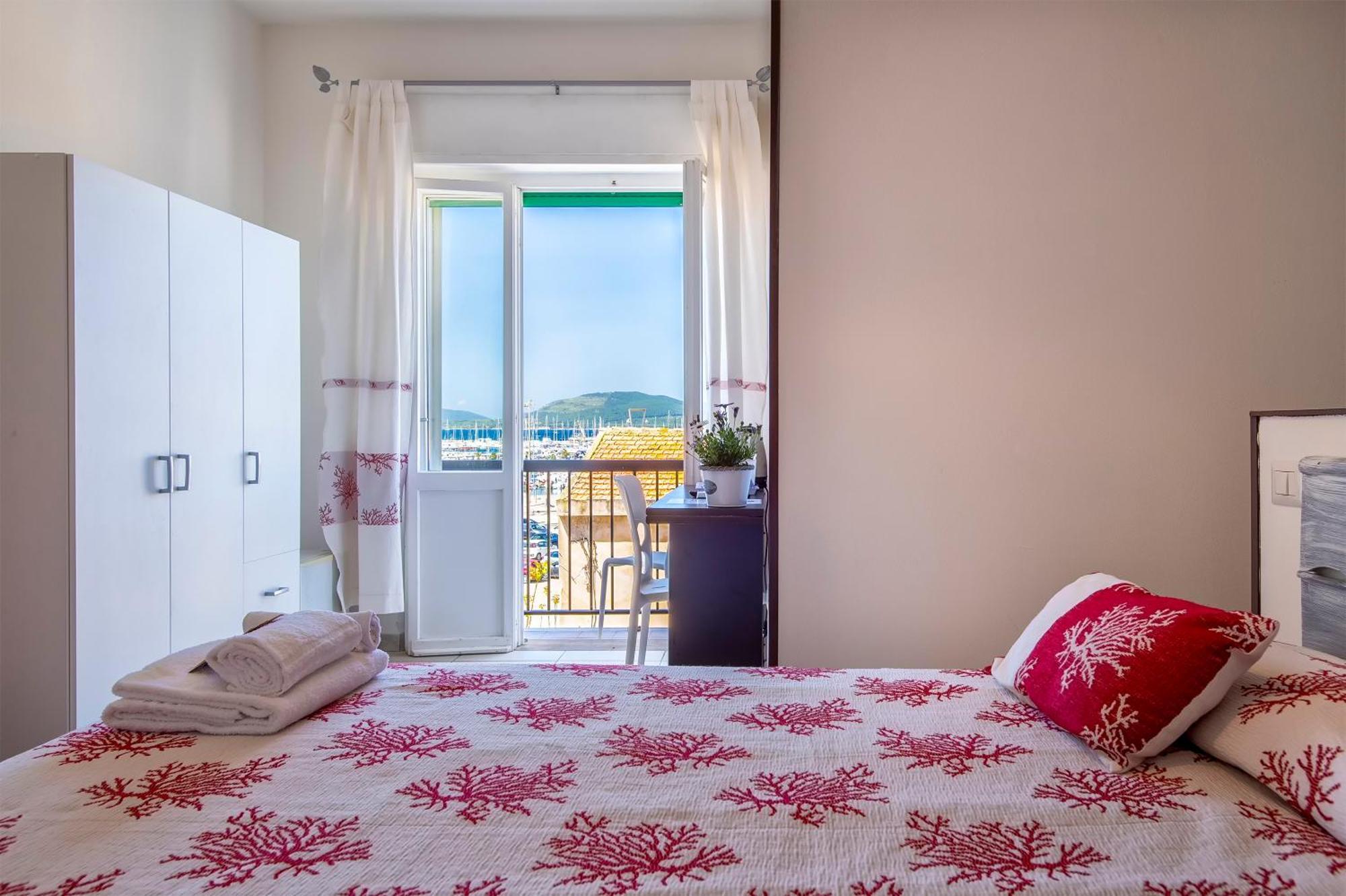 Horizon Bed & Breakfast อาลเกโร ภายนอก รูปภาพ